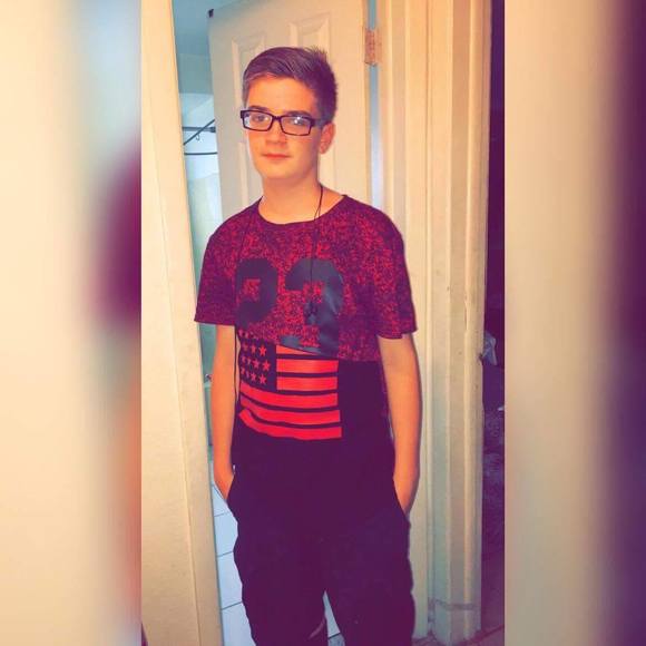 Meet your Posher, Kyle - Picture 1 of 1